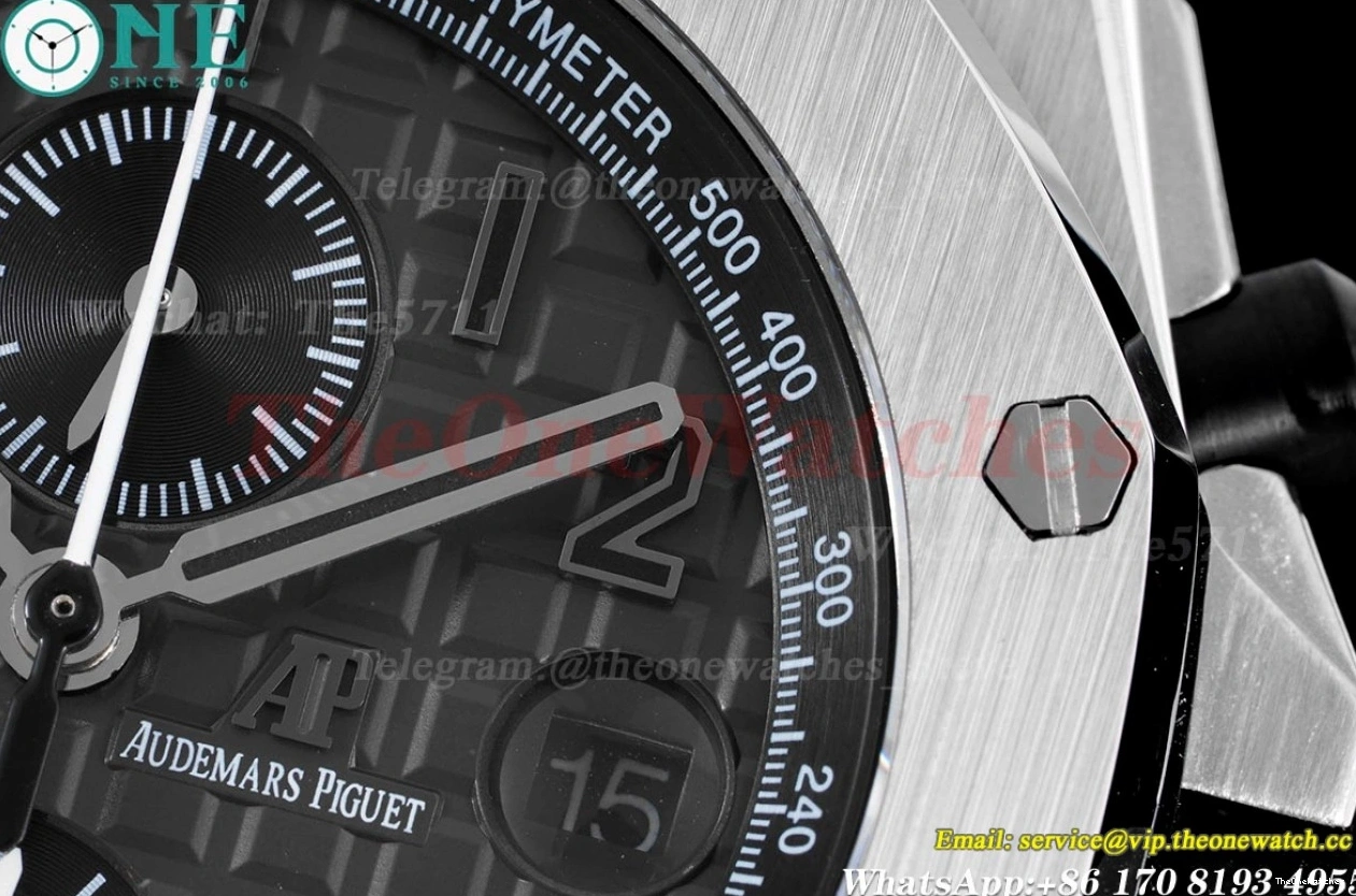 Num LE Royal Grey Oak Offshore RSF SS Mod A3126 42mm 0424